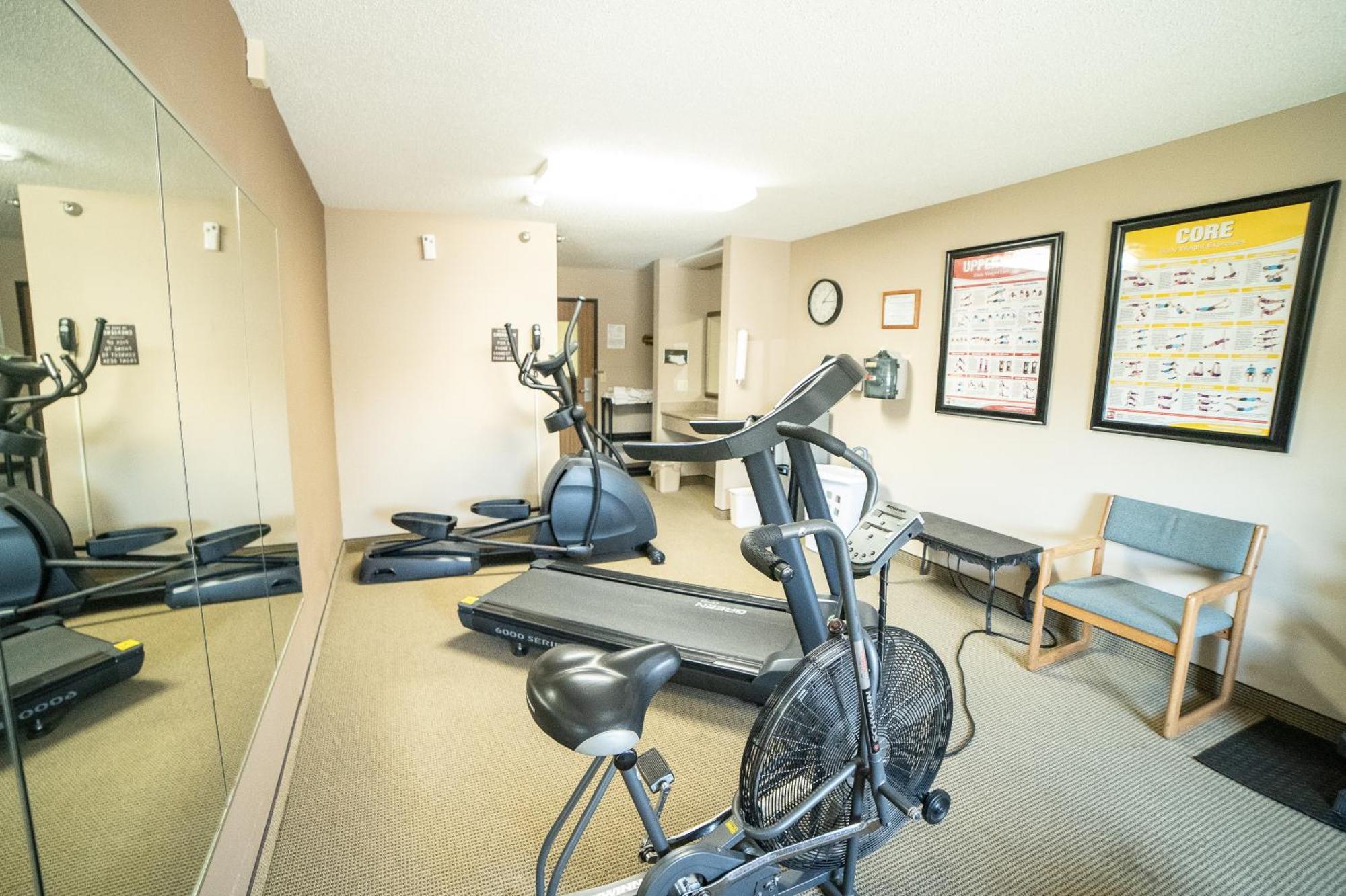 Quality Inn & Suites Watertown Near Prairie Lakes Ice Arena Εξωτερικό φωτογραφία