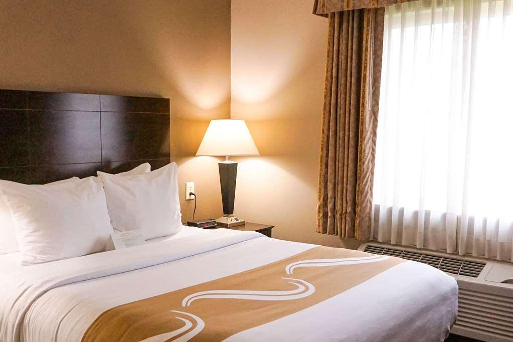 Quality Inn & Suites Watertown Near Prairie Lakes Ice Arena Δωμάτιο φωτογραφία